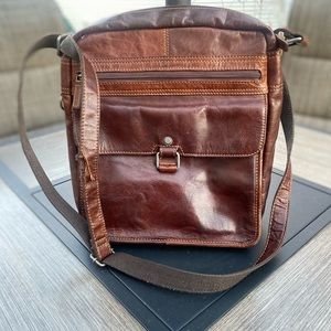 Jack George Voyager Large Crossbody